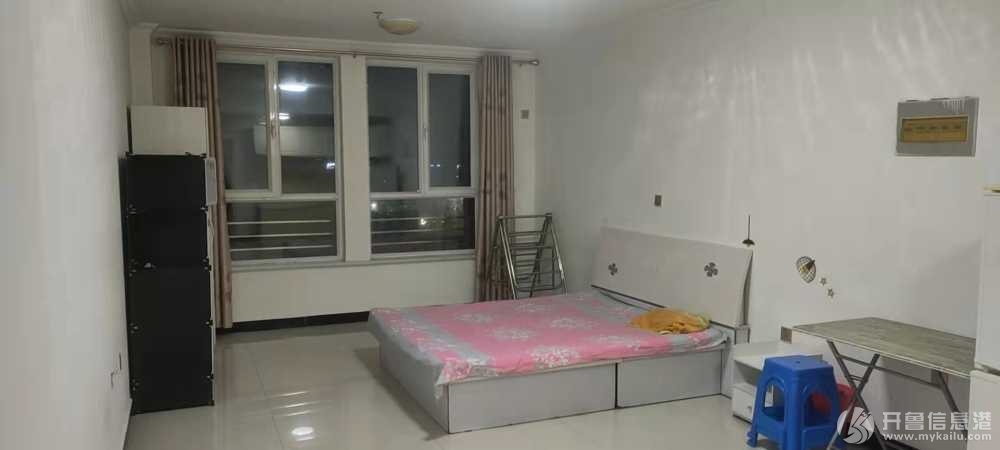 122007u4rc4uf7v3kj2763.jpg