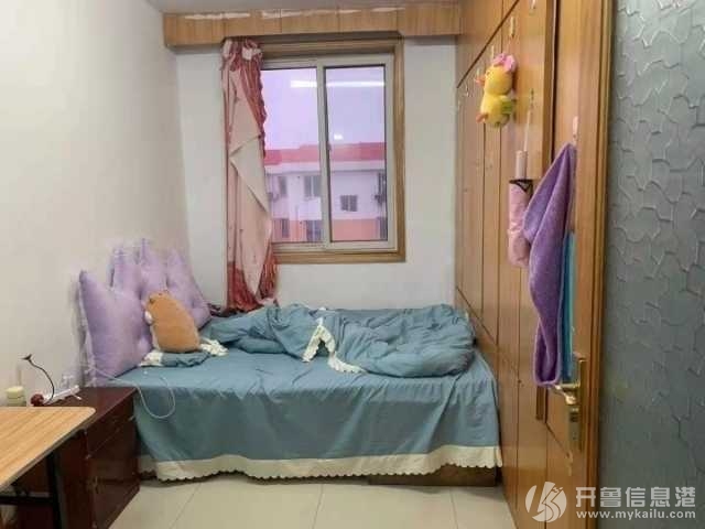 153012lbe8797z7708zb37.jpg