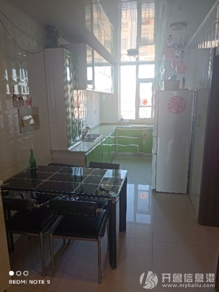 132509g1p81bapwu9ldv94.jpg
